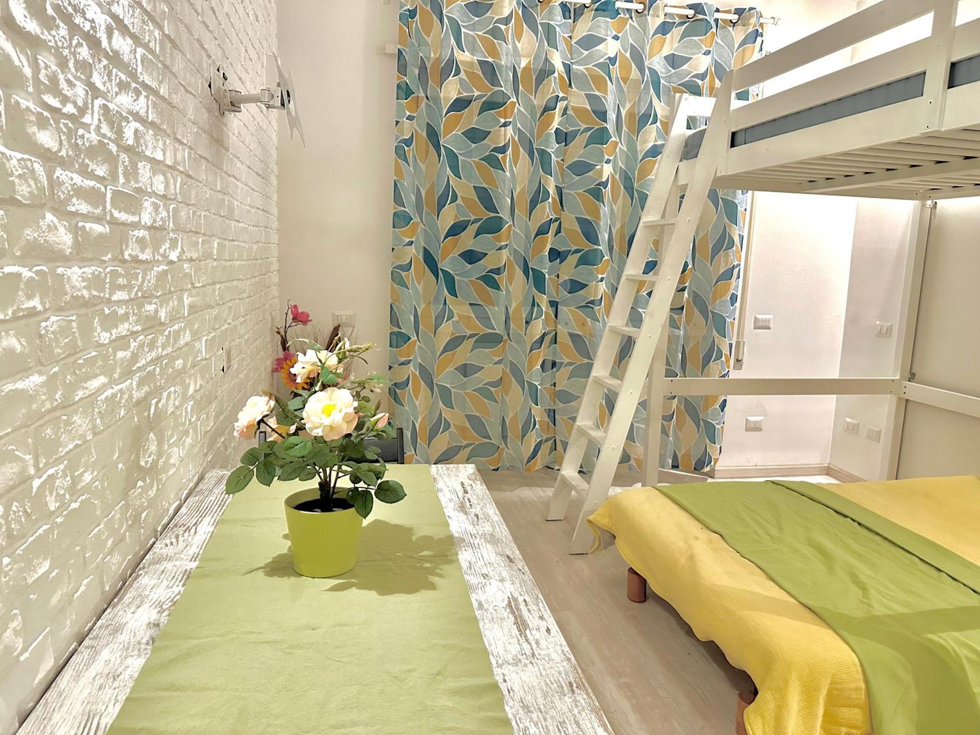 Marconi Apartment